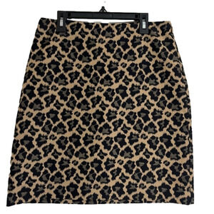 𝅺TALBOTS Cheetah Print Skirt Size 4P 🐆